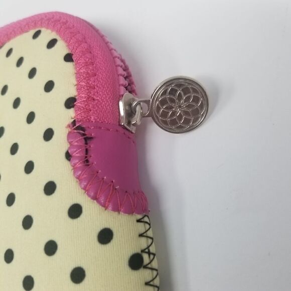 Tablet Case.  - Picture 4 of 14